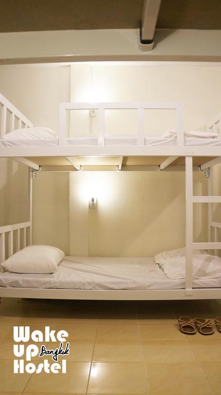 Wake Up Hostel بانكوك المظهر الخارجي الصورة
